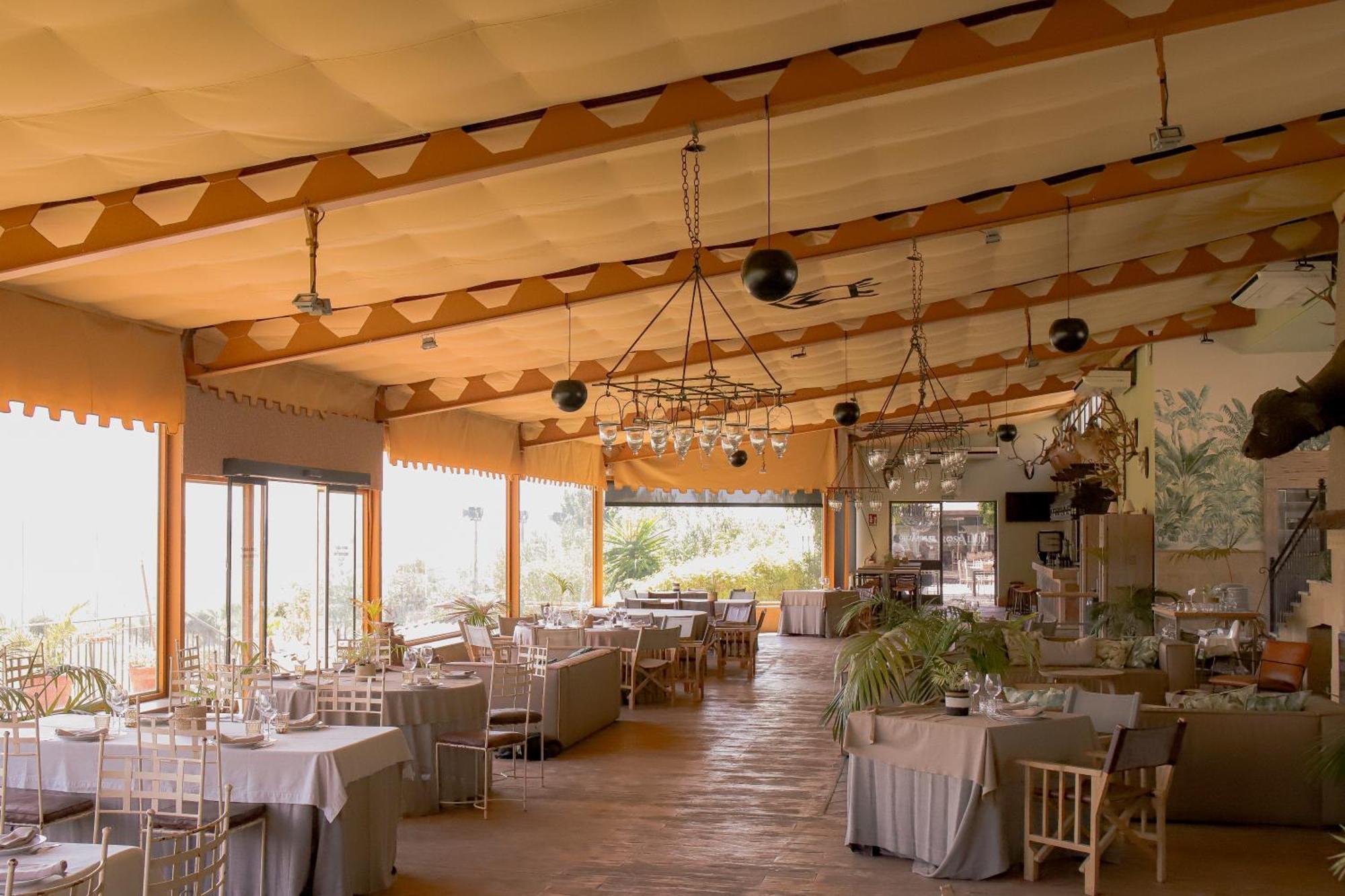 בית הארחה וייאמרטין 	Hacienda El Rosalejo מראה חיצוני תמונה